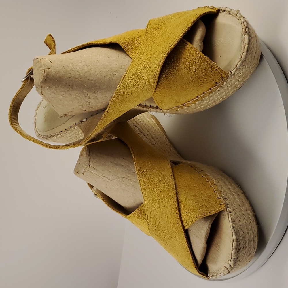 Casa Hernanz Golden Yellow Espadrille Size 41 EU
